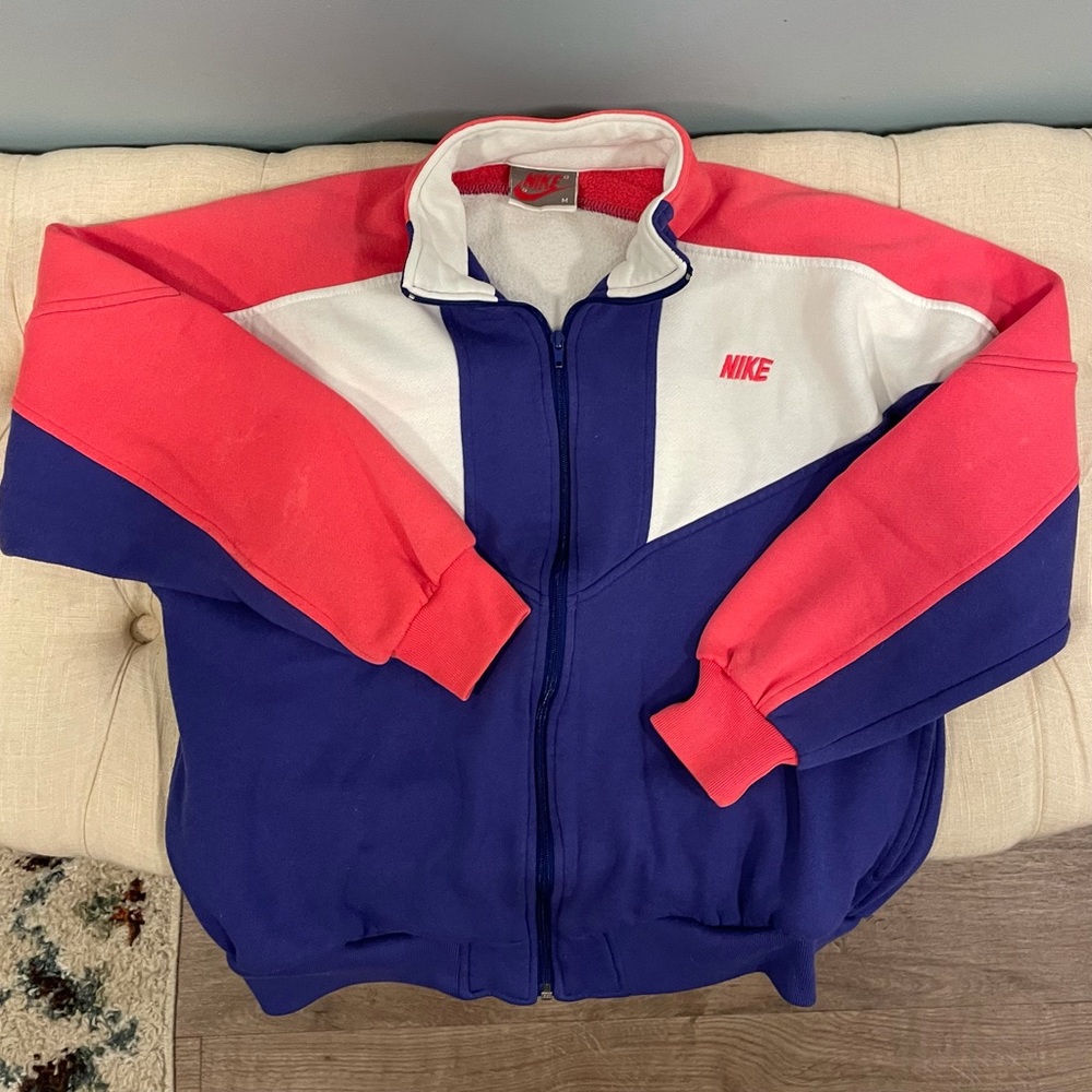 Nike! Vintage long sleeve pink & purple zip up sweatshirt size medium!